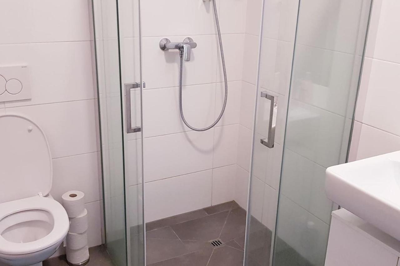 Trendy Danube Apartment - Close To Un Vienna Esterno foto